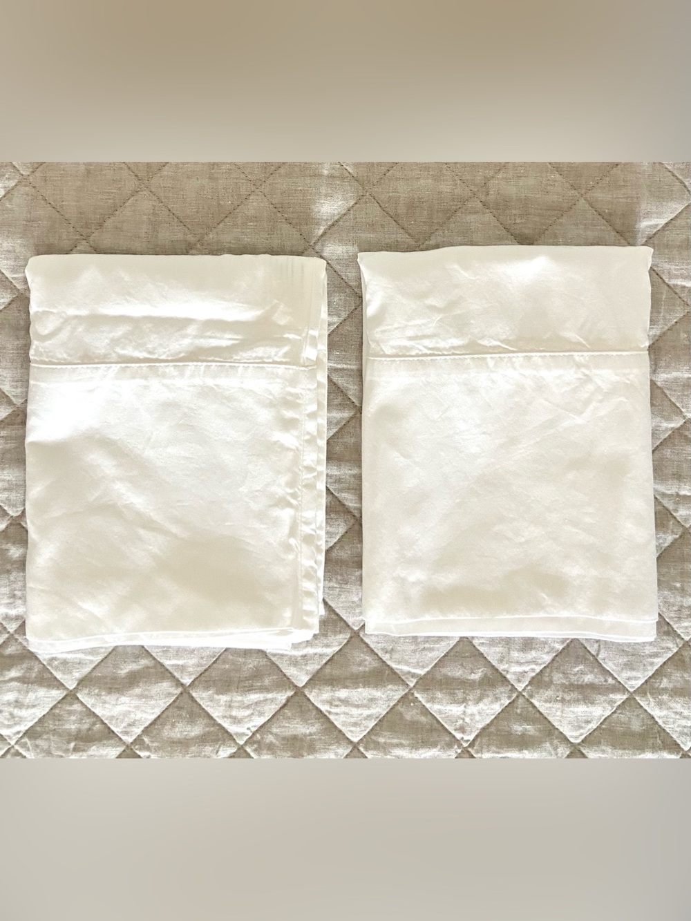 Boll and Branch Signature Hemmed Pillowcase Set NWOT